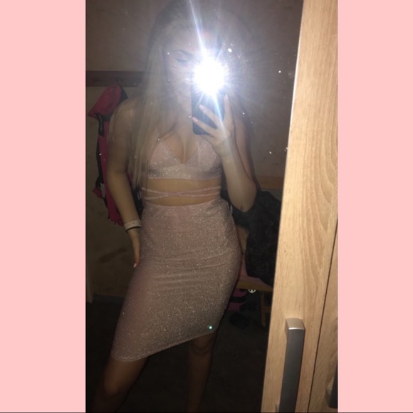 Brand new baby pink glitter set💕 - Picture 2 of 3